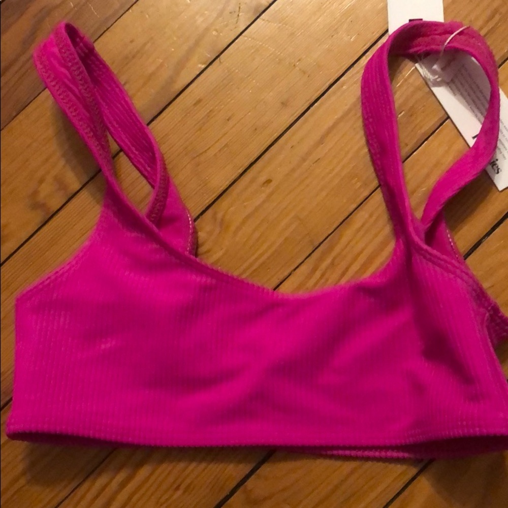 Frankies bikinis Conor top NWT hot pink